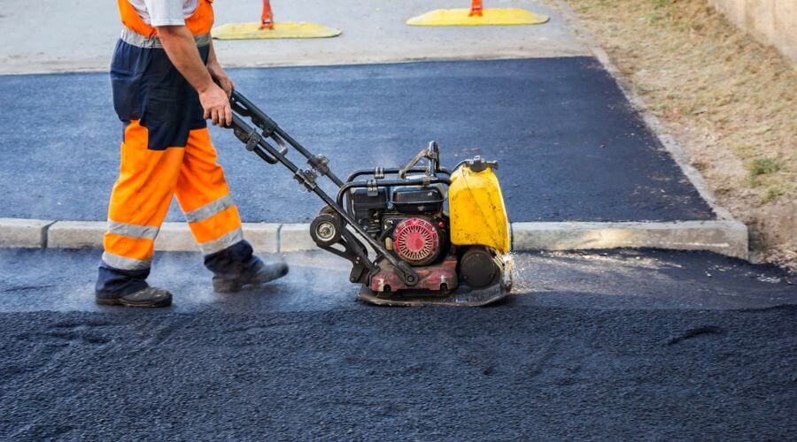 Professional gutter cleaning in Randolph, WI